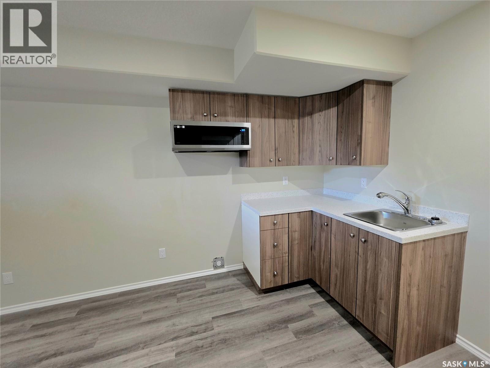 720 O Avenue S, Saskatoon, Saskatchewan  S7M 2S5 - Photo 9 - SK024836