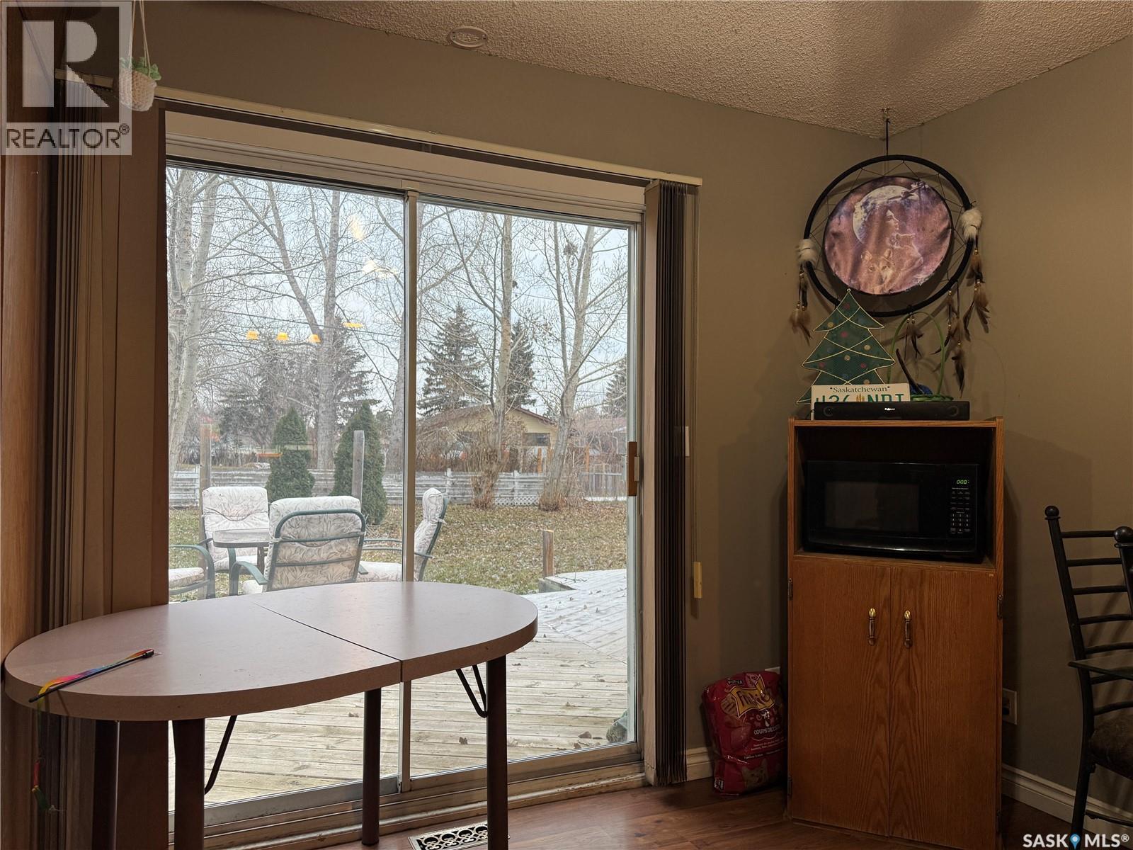 211 8th Street E, Wynyard, Saskatchewan  S0A 4T0 - Photo 5 - SK024789