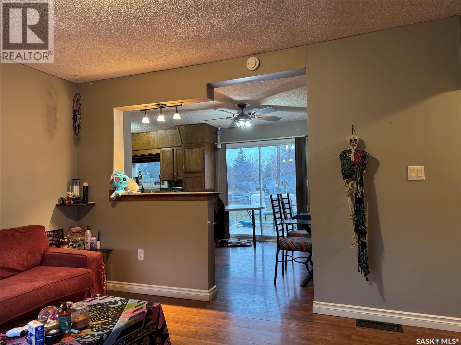 211 8th Street E, Wynyard, Saskatchewan  S0A 4T0 - Photo 7 - SK024789