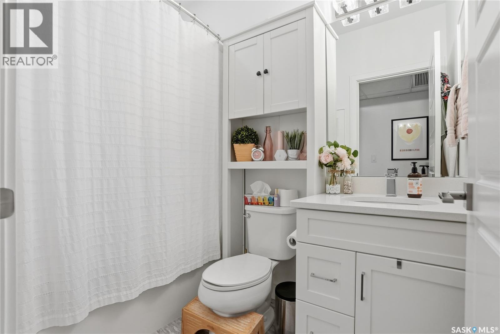 220 105 Willis Crescent, Saskatoon, Saskatchewan  S7T 0Z3 - Photo 10 - SK024773