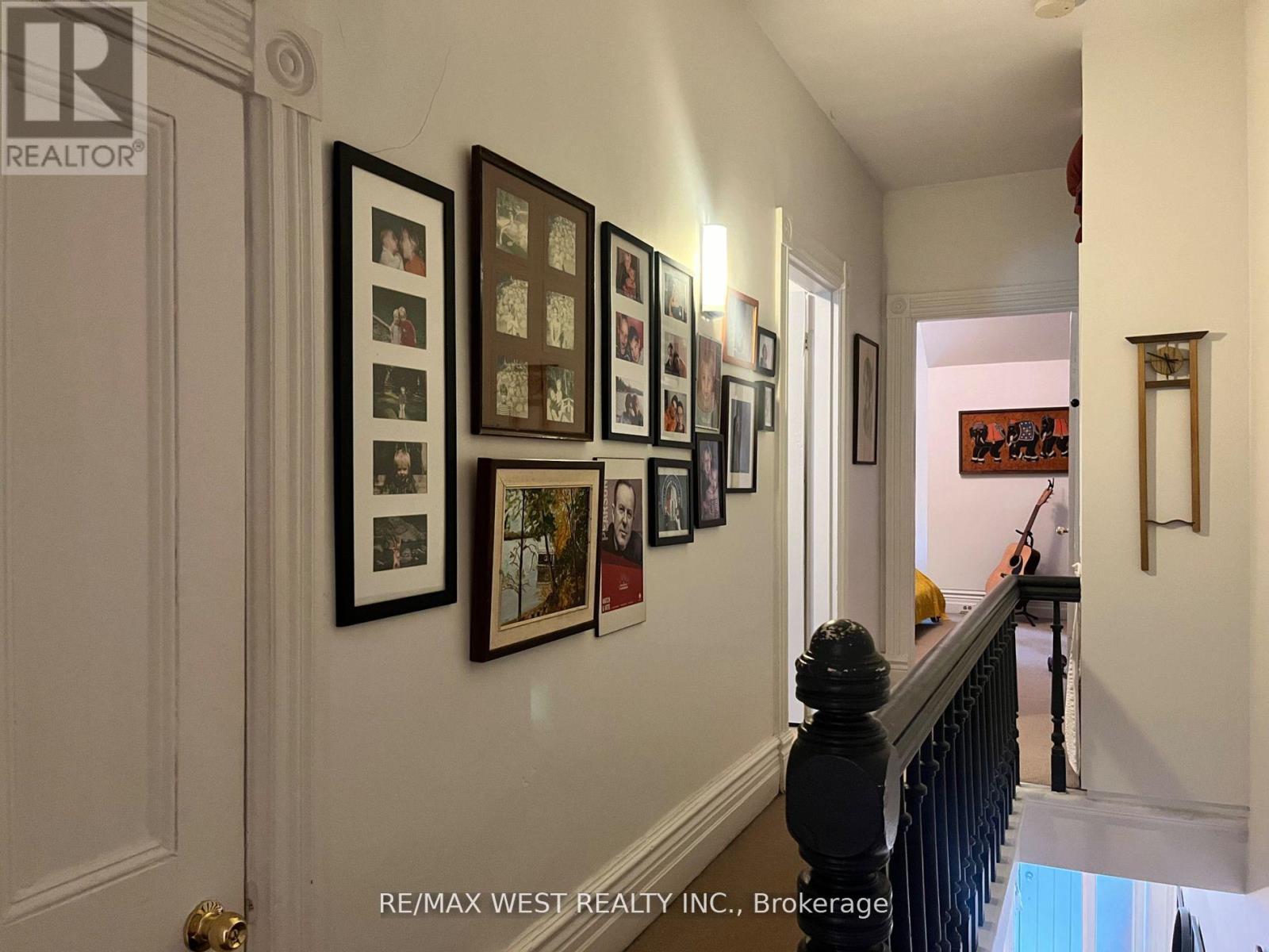 20 Afton Avenue, Toronto, Ontario  M6J 1R8 - Photo 18 - C12582908