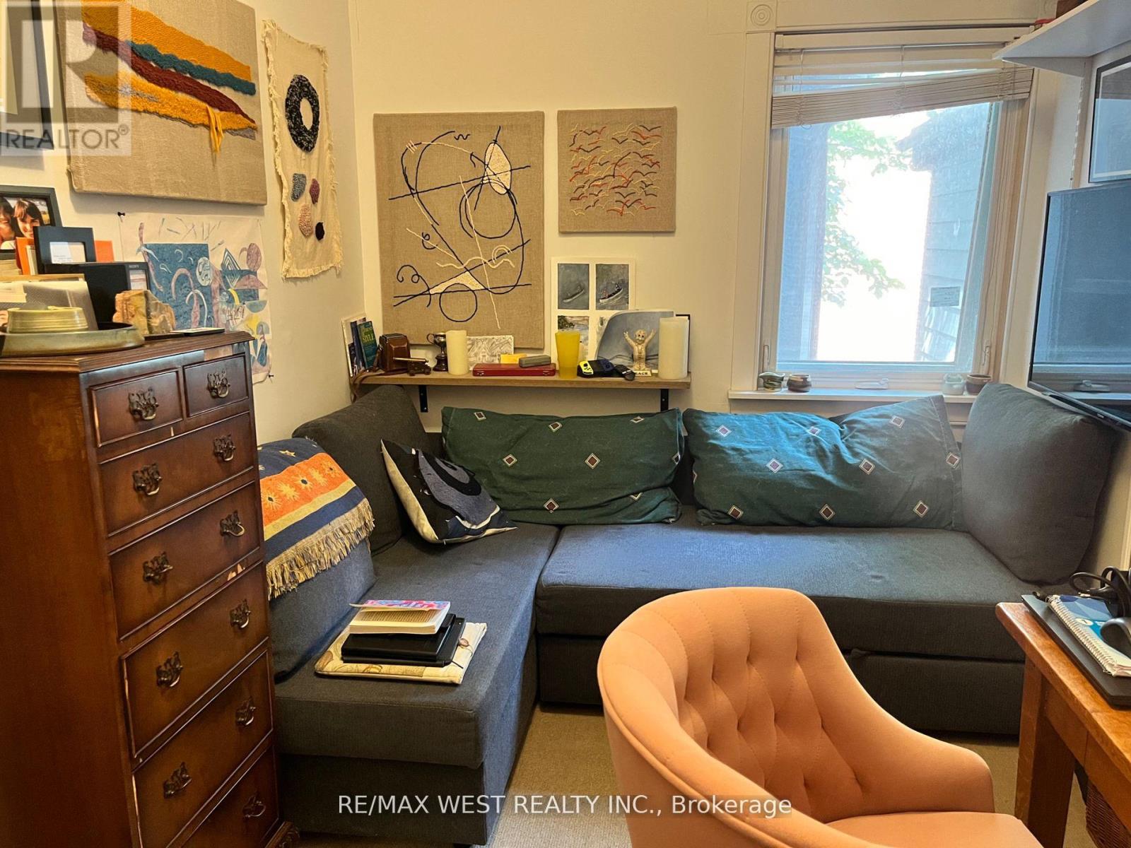 20 Afton Avenue, Toronto, Ontario  M6J 1R8 - Photo 23 - C12582908