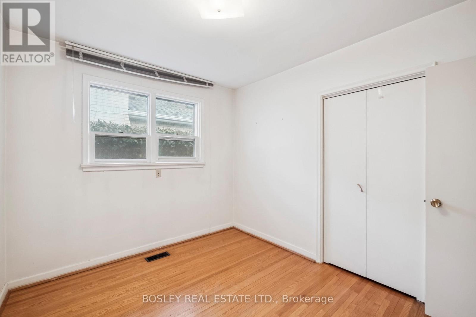 120 Fenn Avenue, Toronto, Ontario  M2P 1X6 - Photo 37 - C12582936