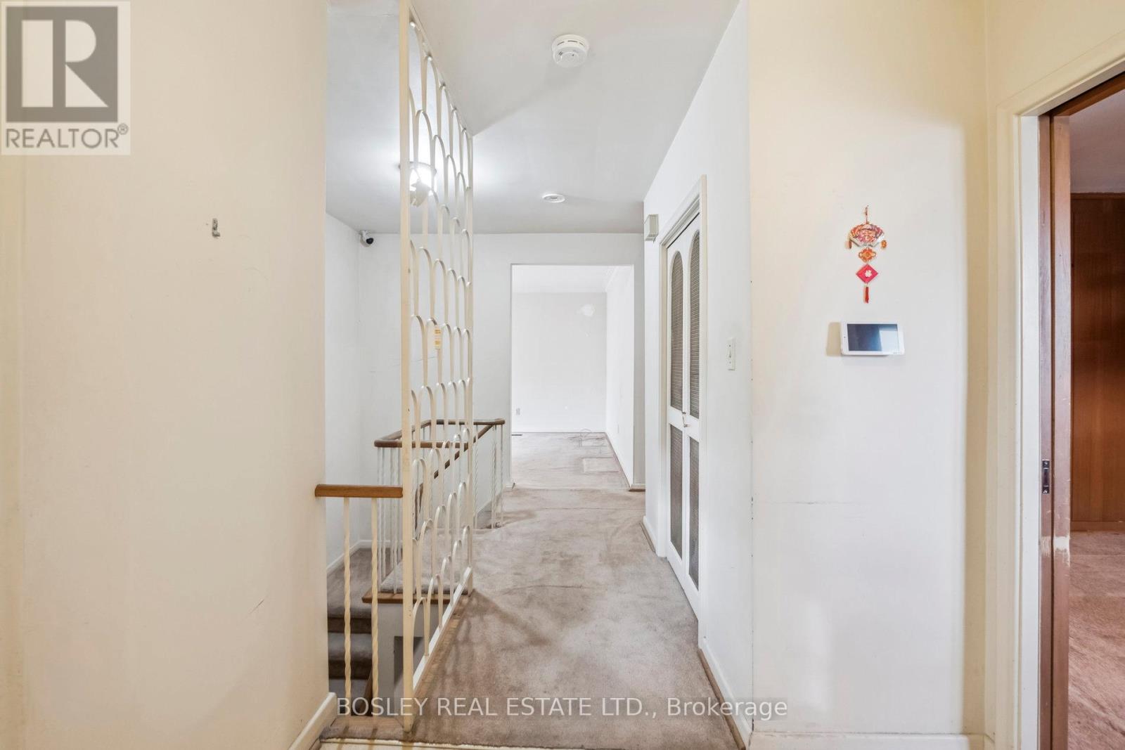 120 Fenn Avenue, Toronto, Ontario  M2P 1X6 - Photo 5 - C12582936