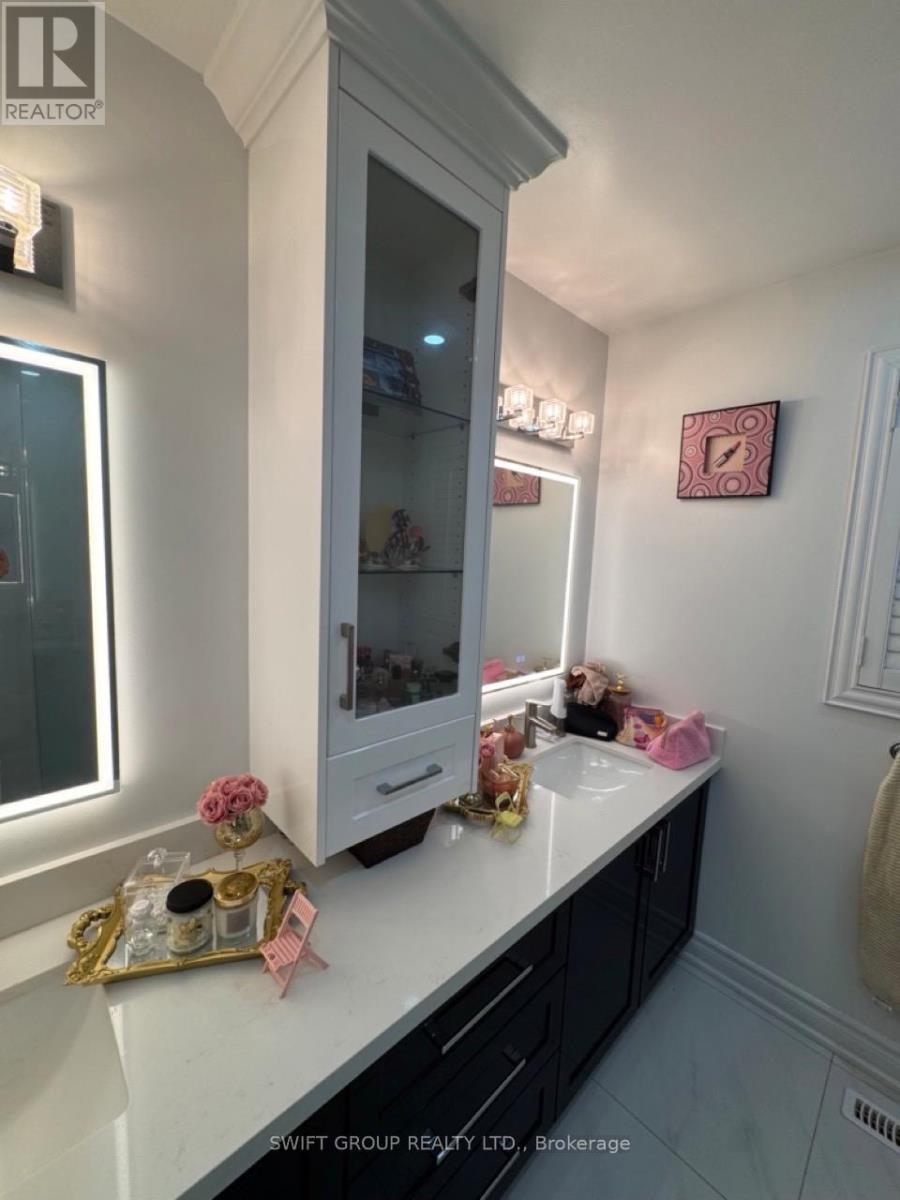 17 Graybark Crescent, Toronto, Ontario  M1C 4J2 - Photo 7 - E12582914