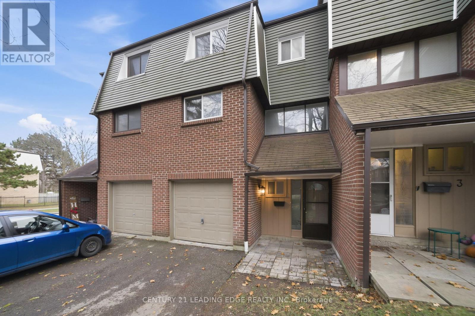 2 - 1310 Fieldlight Boulevard, Pickering, Ontario  L1V 2Y8 - Photo 2 - E12582956