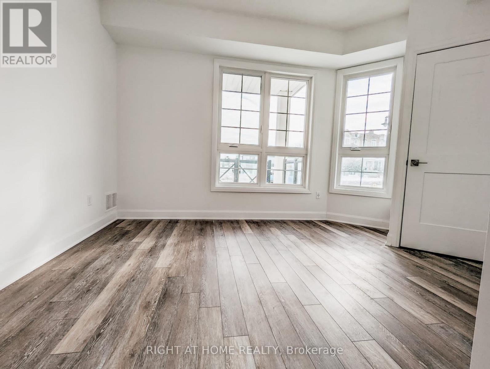 109 - 50 Lakebreeze Drive, Clarington, Ontario  L1B 0V9 - Photo 19 - E12582968