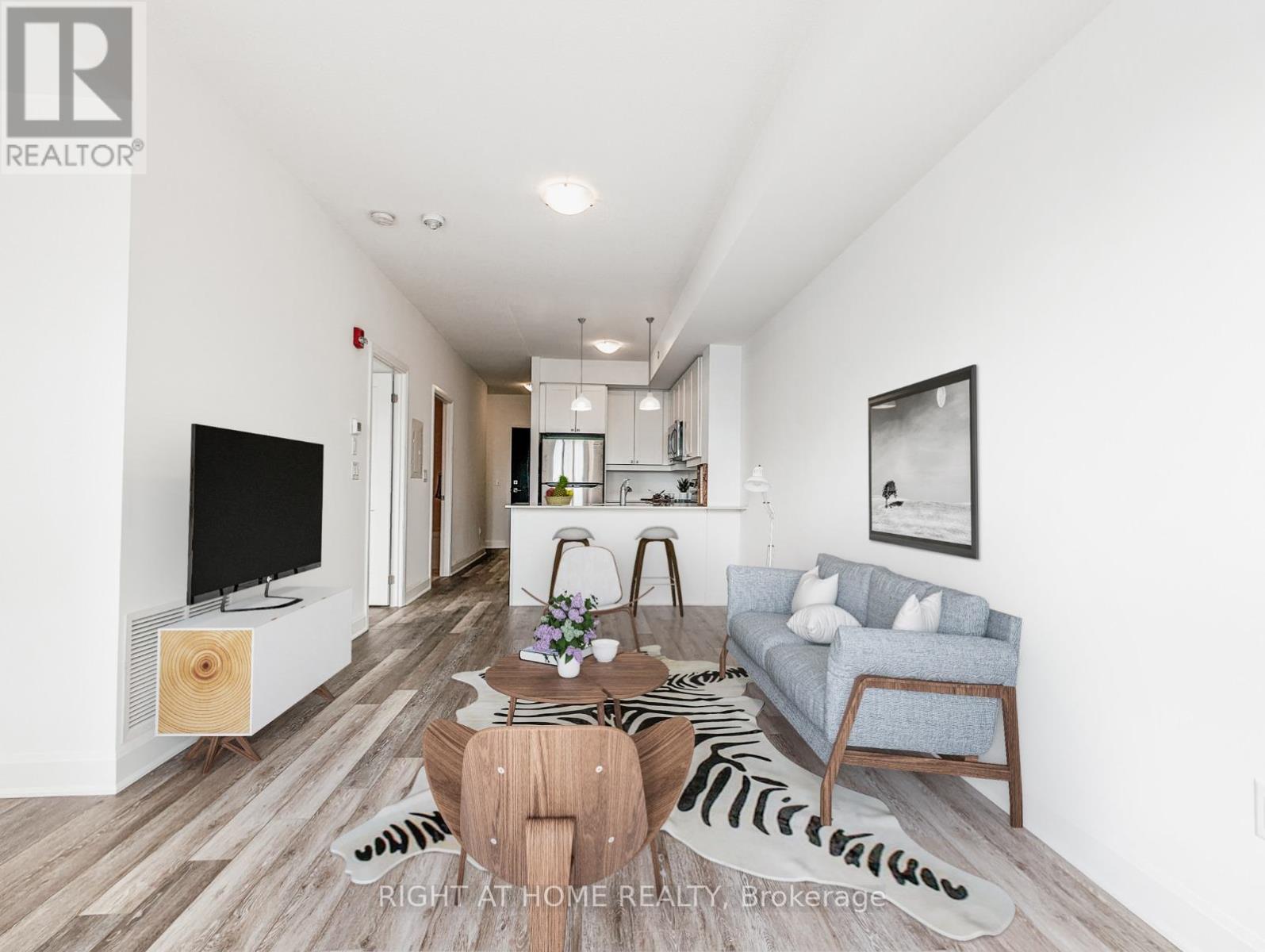 109 - 50 Lakebreeze Drive, Clarington, Ontario  L1B 0V9 - Photo 4 - E12582968