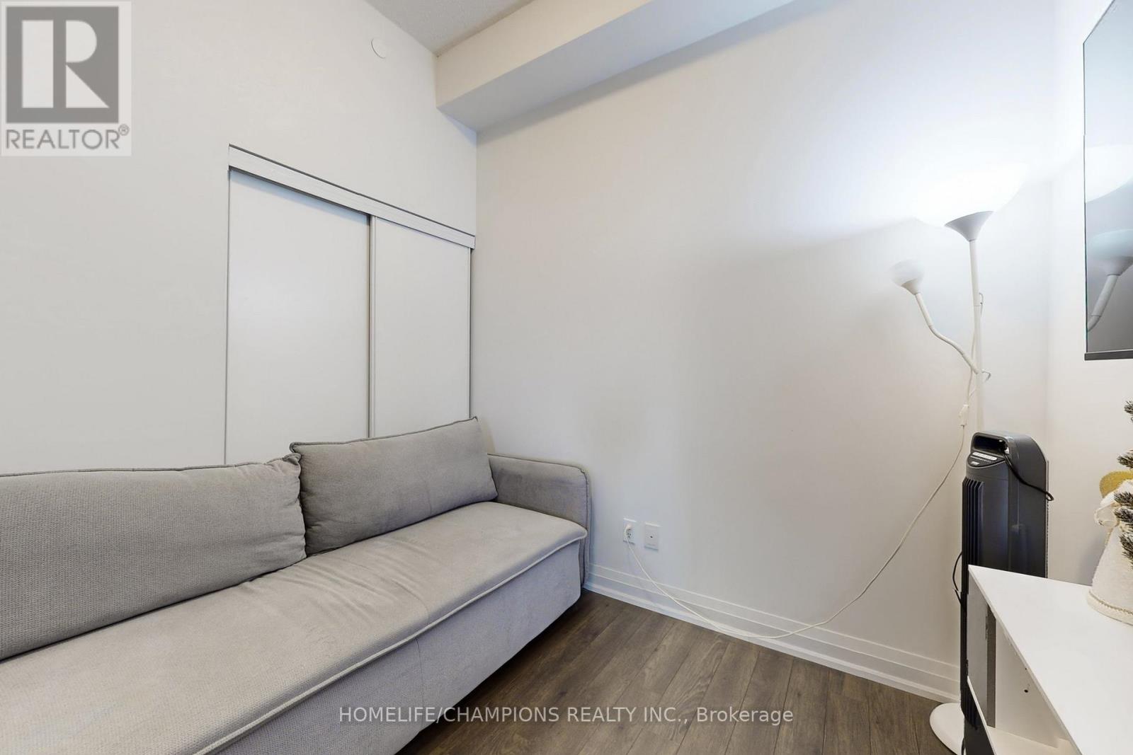 20 Meadowglen Place, Toronto, Ontario  M1G 0A9 - Photo 18 - E12583038