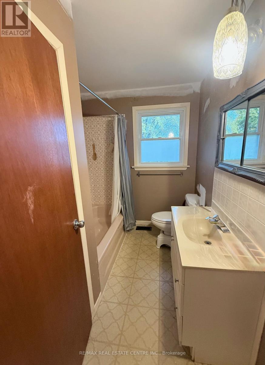 147 Perth Road, Beckwith, Ontario  K7A 4S7 - Photo 17 - X12581106