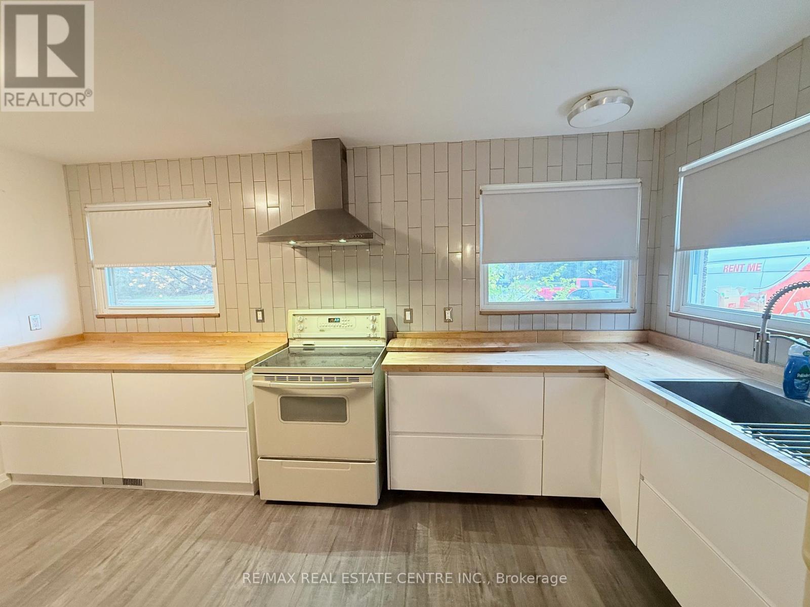 147 Perth Road, Beckwith, Ontario  K7A 4S7 - Photo 4 - X12581106