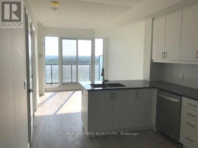 1201 - 9618 Yonge Street, Richmond Hill, Ontario  L4C 0X5 - Photo 4 - N12582912