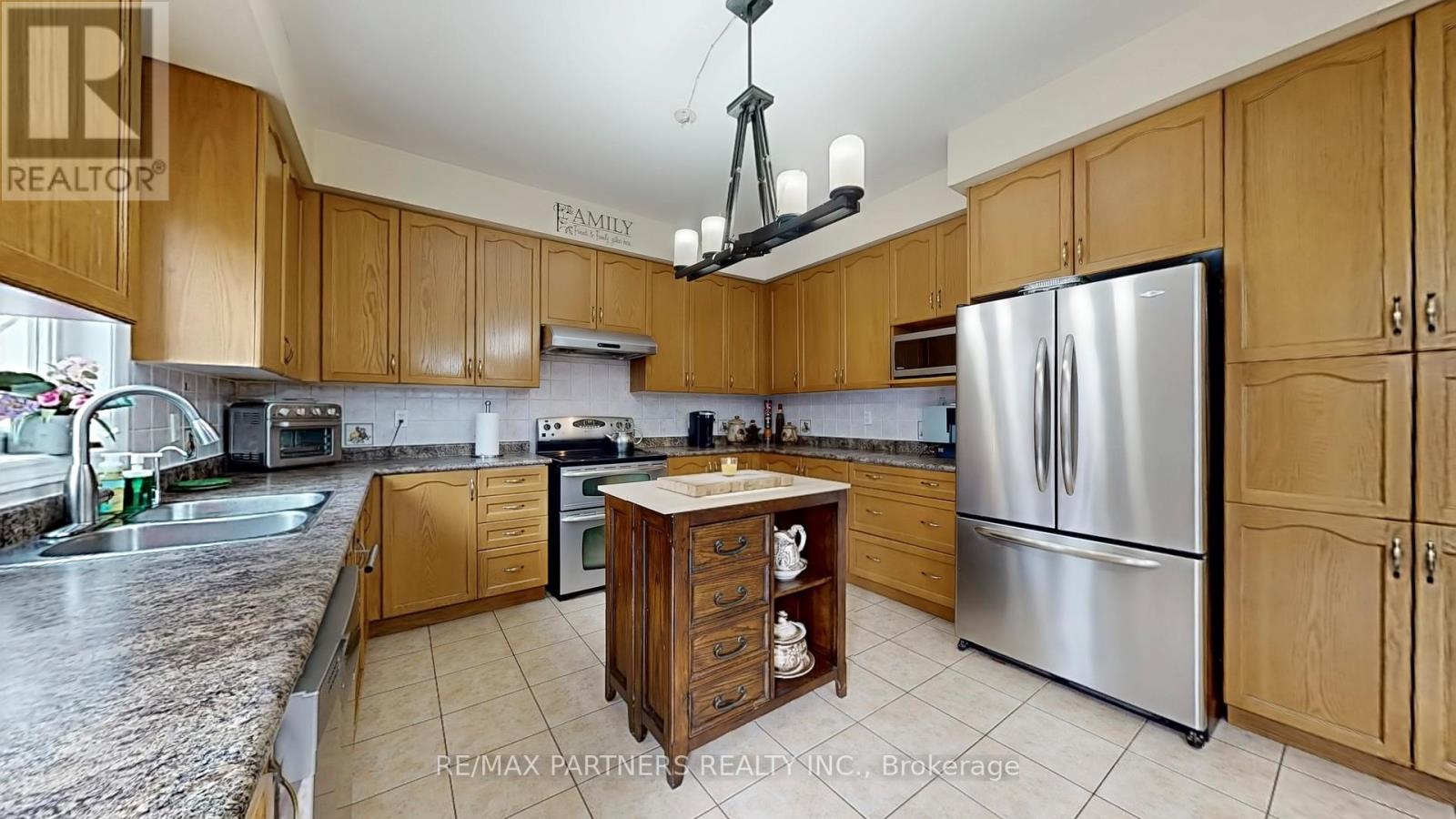 240 Swan Park Road, Markham, Ontario  L6E 0B1 - Photo 20 - N12583042