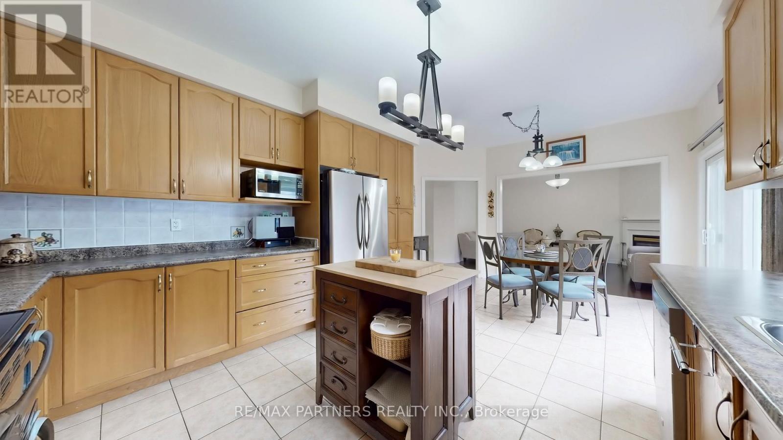 240 Swan Park Road, Markham, Ontario  L6E 0B1 - Photo 24 - N12583042