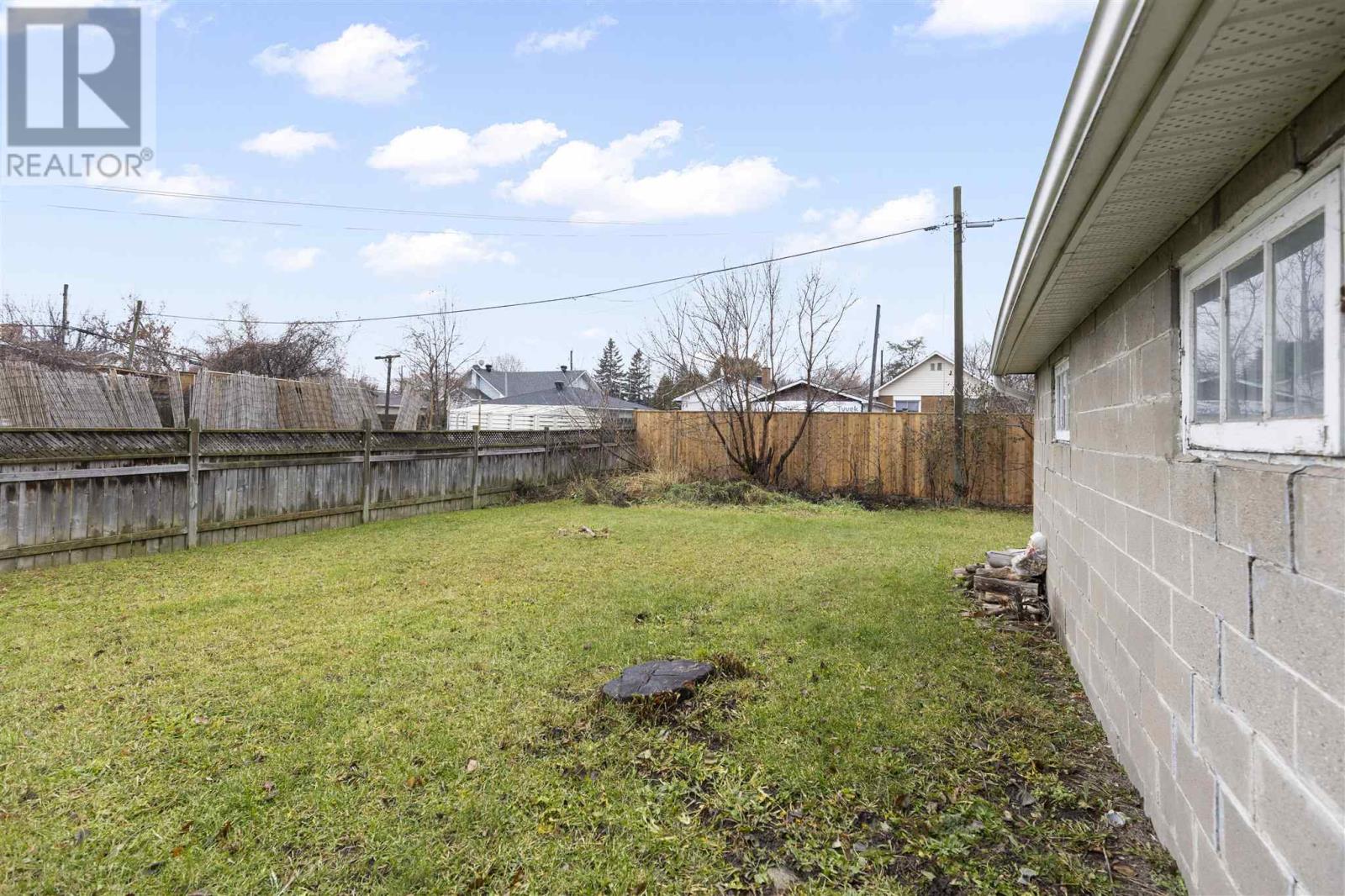 135 Carufel Ave, Sault Ste. Marie, Ontario  P6C 4T5 - Photo 41 - SM253364