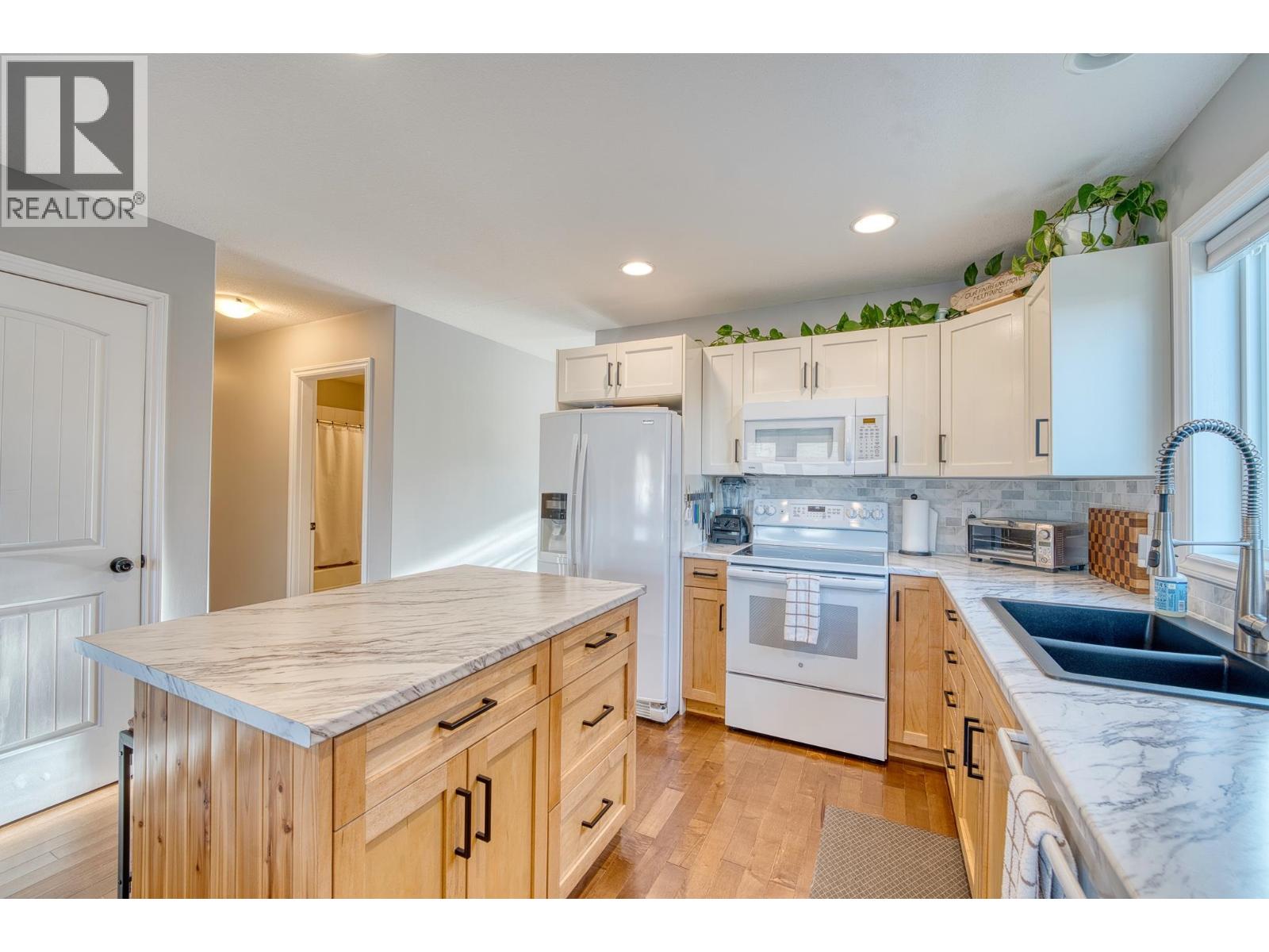 8724 113 Avenue, Fort St. John, British Columbia  V1J 0E2 - Photo 6 - R3070669