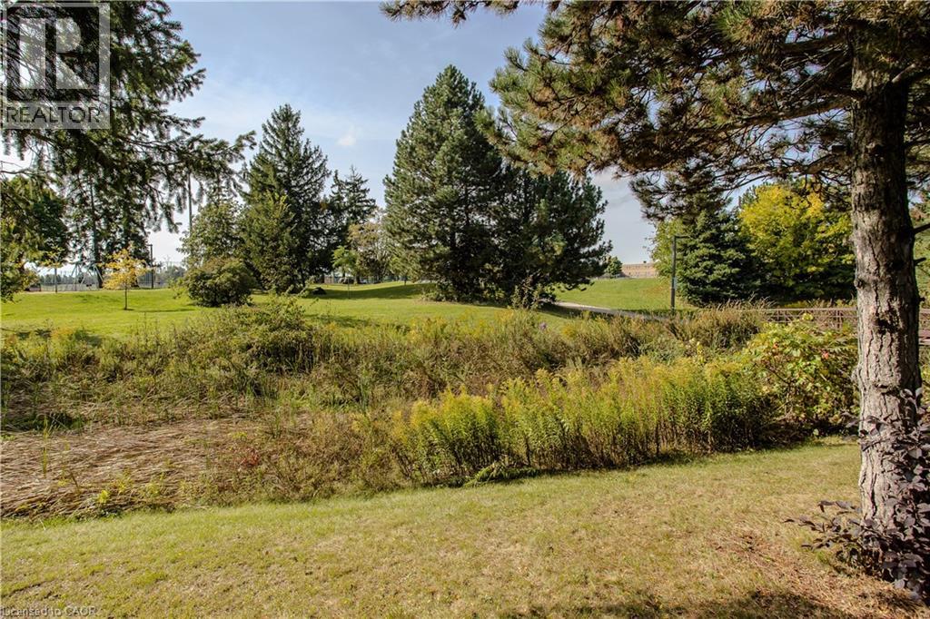 3246 Folkway Drive, Burlington, Ontario  L7M 3J6 - Photo 10 - 40784577