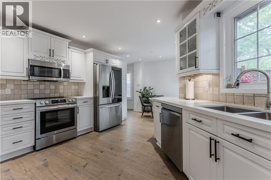 3246 Folkway Drive, Burlington, Ontario  L7M 3J6 - Photo 22 - 40784577