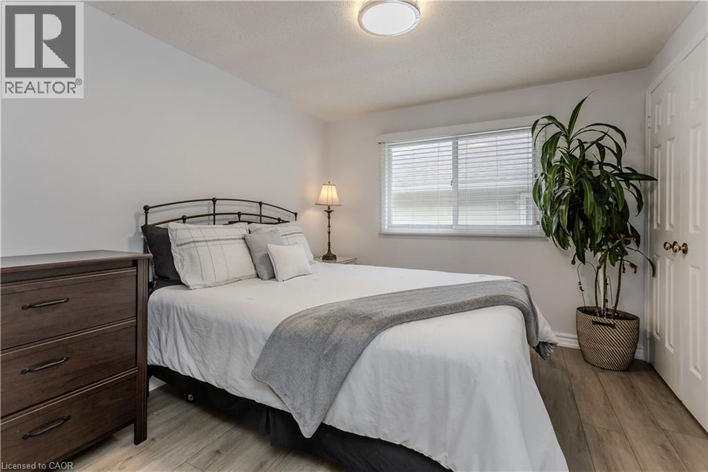 3246 Folkway Drive, Burlington, Ontario  L7M 3J6 - Photo 28 - 40784577