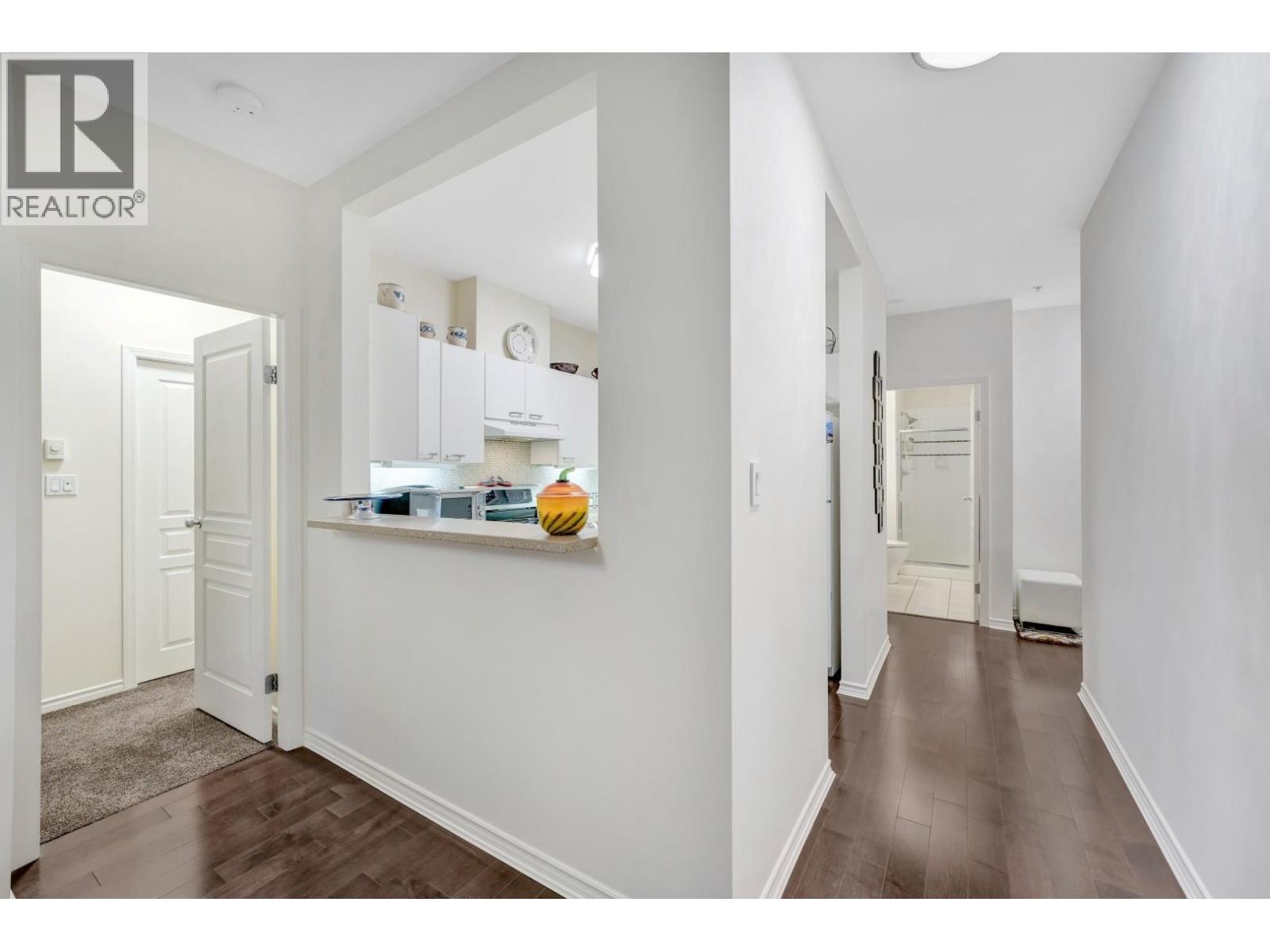 208 588 Twelfth Street, New Westminster, British Columbia V3M 4H9 - Photo 13 - R3070463