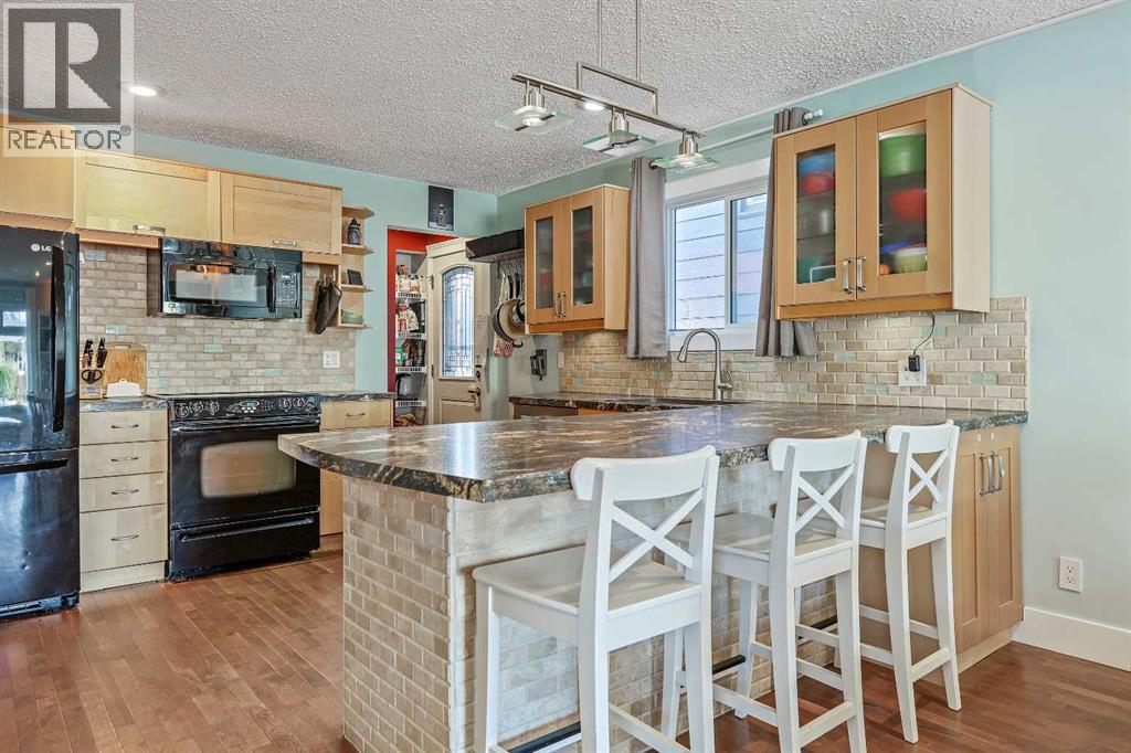 52 Sunhurst Road Se, Calgary, Alberta  T2X 1T1 - Photo 9 - A2266811