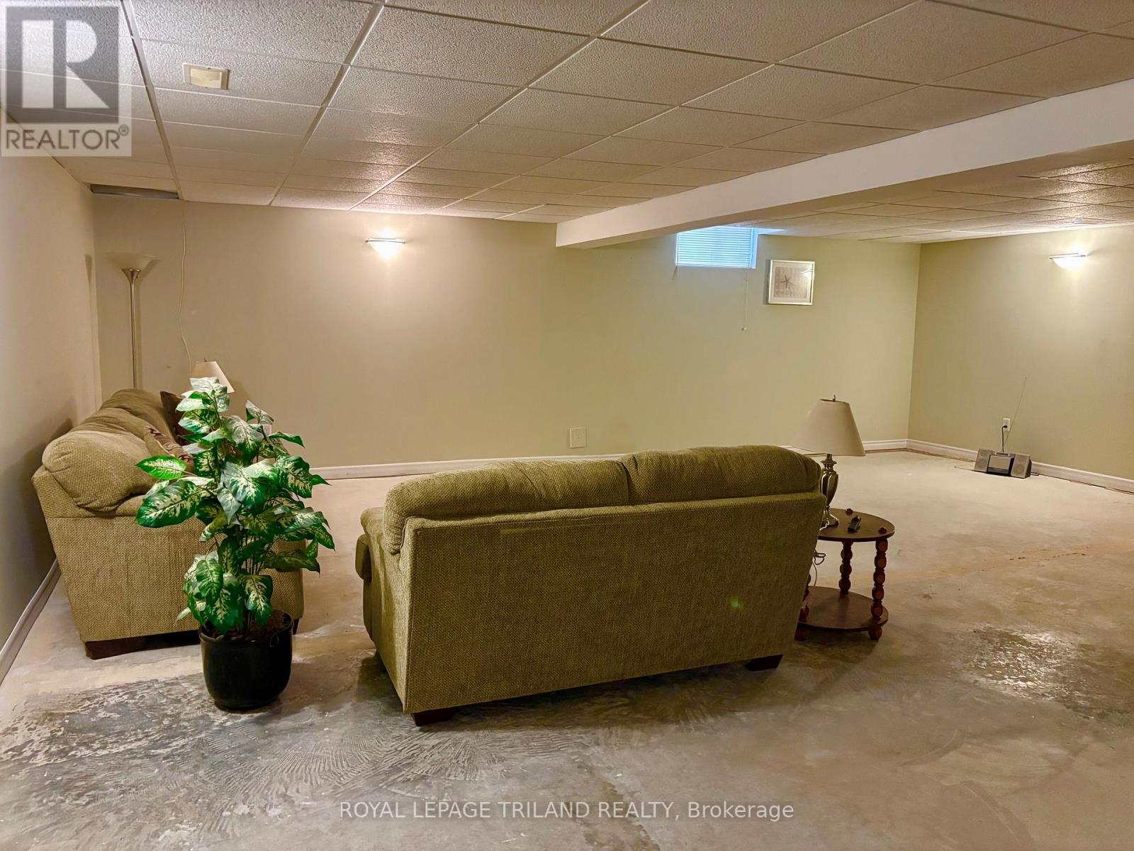 837 Silversmith Street, London North, Ontario  N6H 5T4 - Photo 20 - X12583112