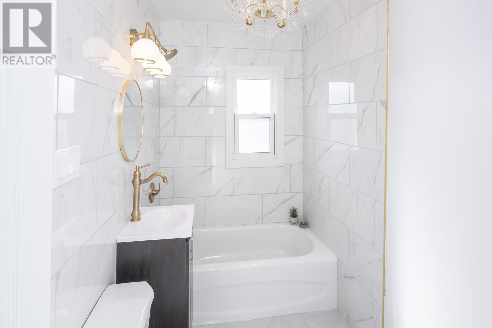 348 Frankwood Ave, Thunder Bay, Ontario  P7B 4P6 - Photo 27 - TB253531