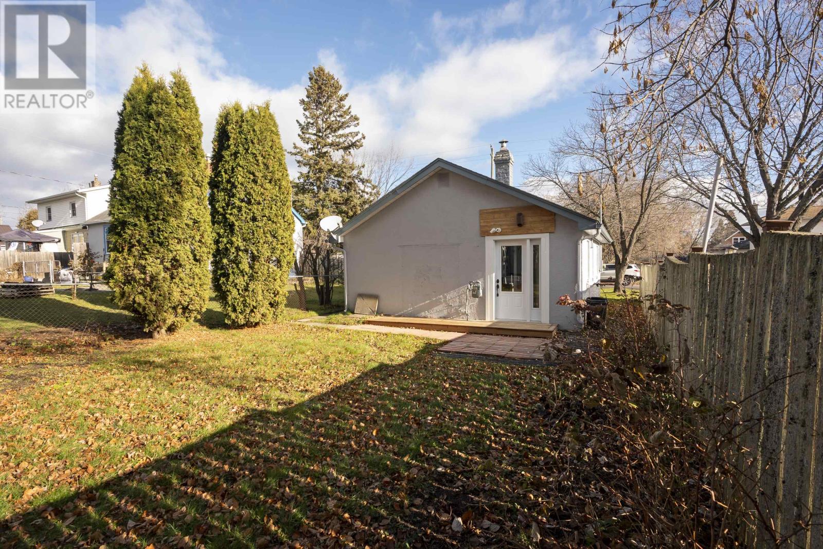 348 Frankwood Ave, Thunder Bay, Ontario  P7B 4P6 - Photo 5 - TB253531