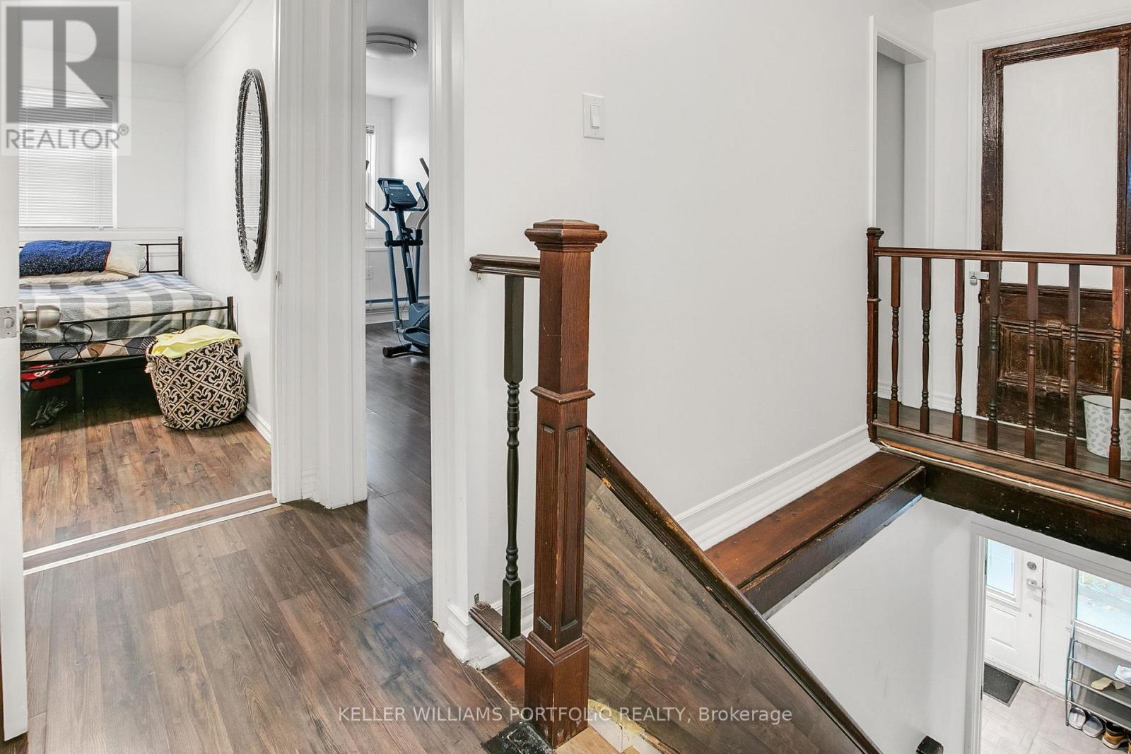 80 Long Branch Avenue, Toronto, Ontario M8W 3J4 - Photo 23 - W12582902