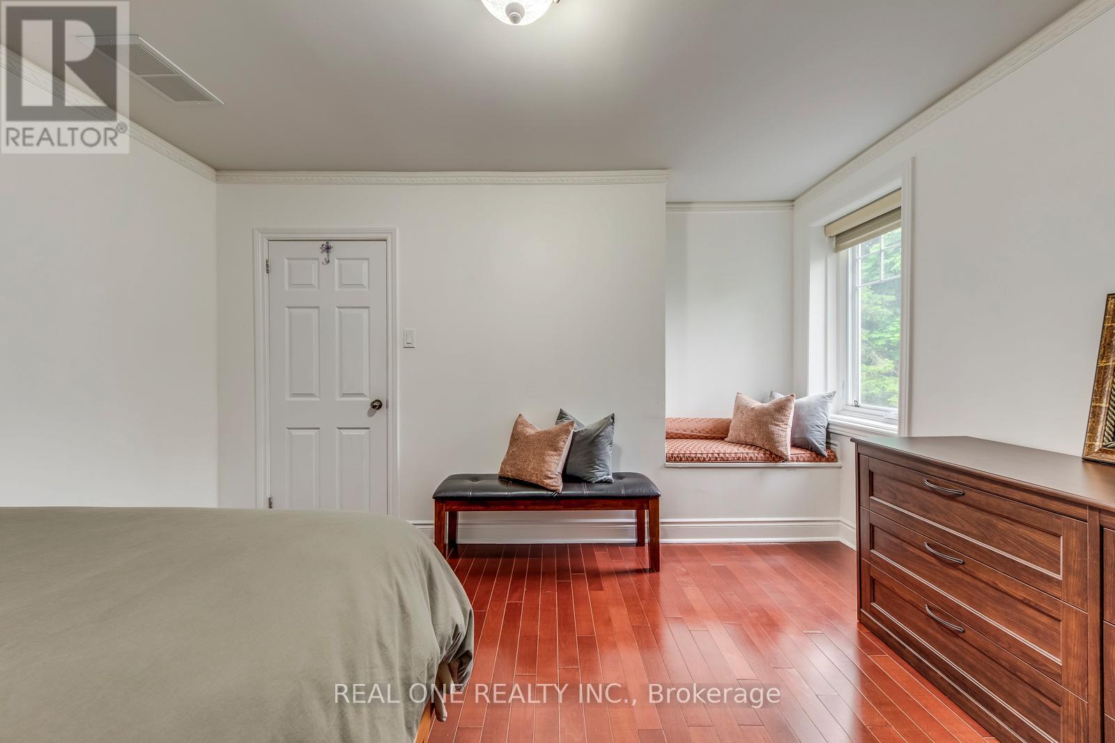 398 Maple Grove Drive, Oakville, Ontario  L6J 4V7 - Photo 28 - W12582938