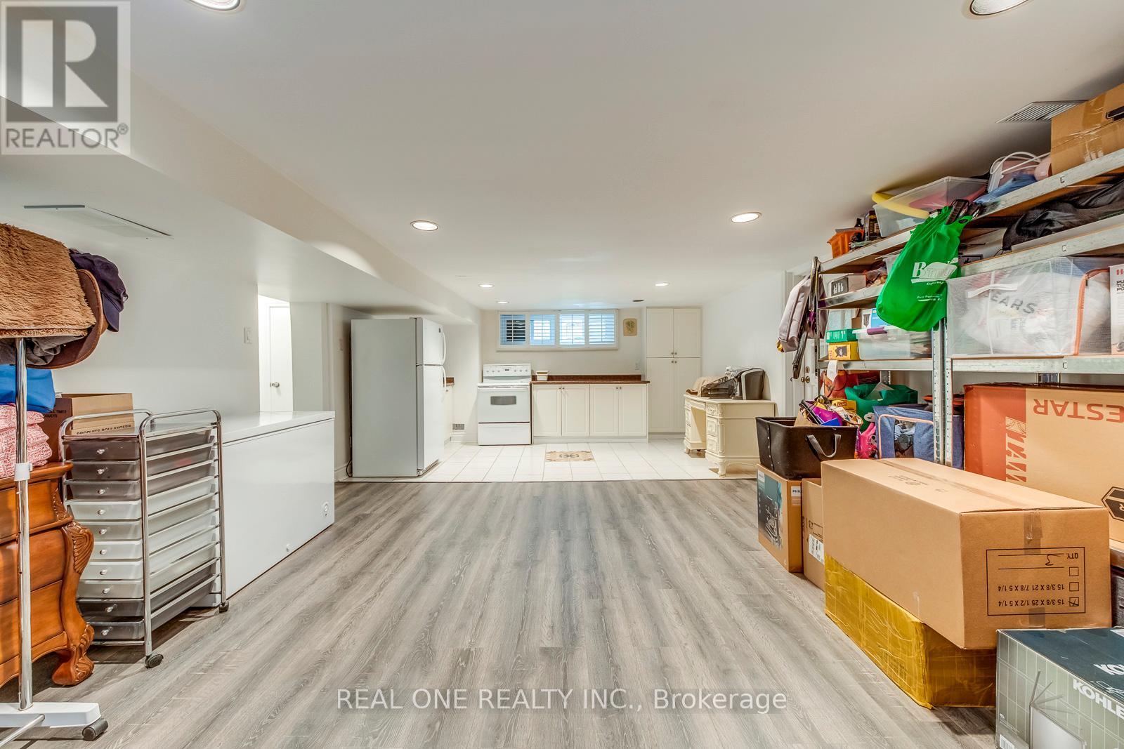 398 Maple Grove Drive, Oakville, Ontario  L6J 4V7 - Photo 35 - W12582938