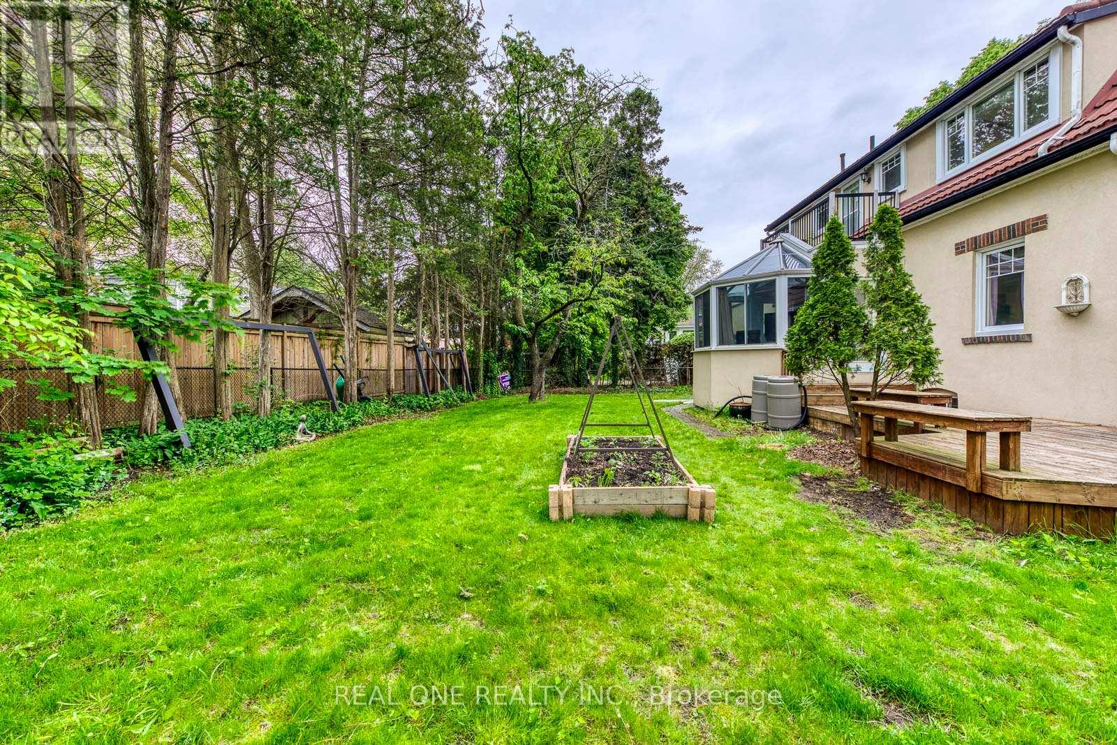 398 Maple Grove Drive, Oakville, Ontario  L6J 4V7 - Photo 41 - W12582938