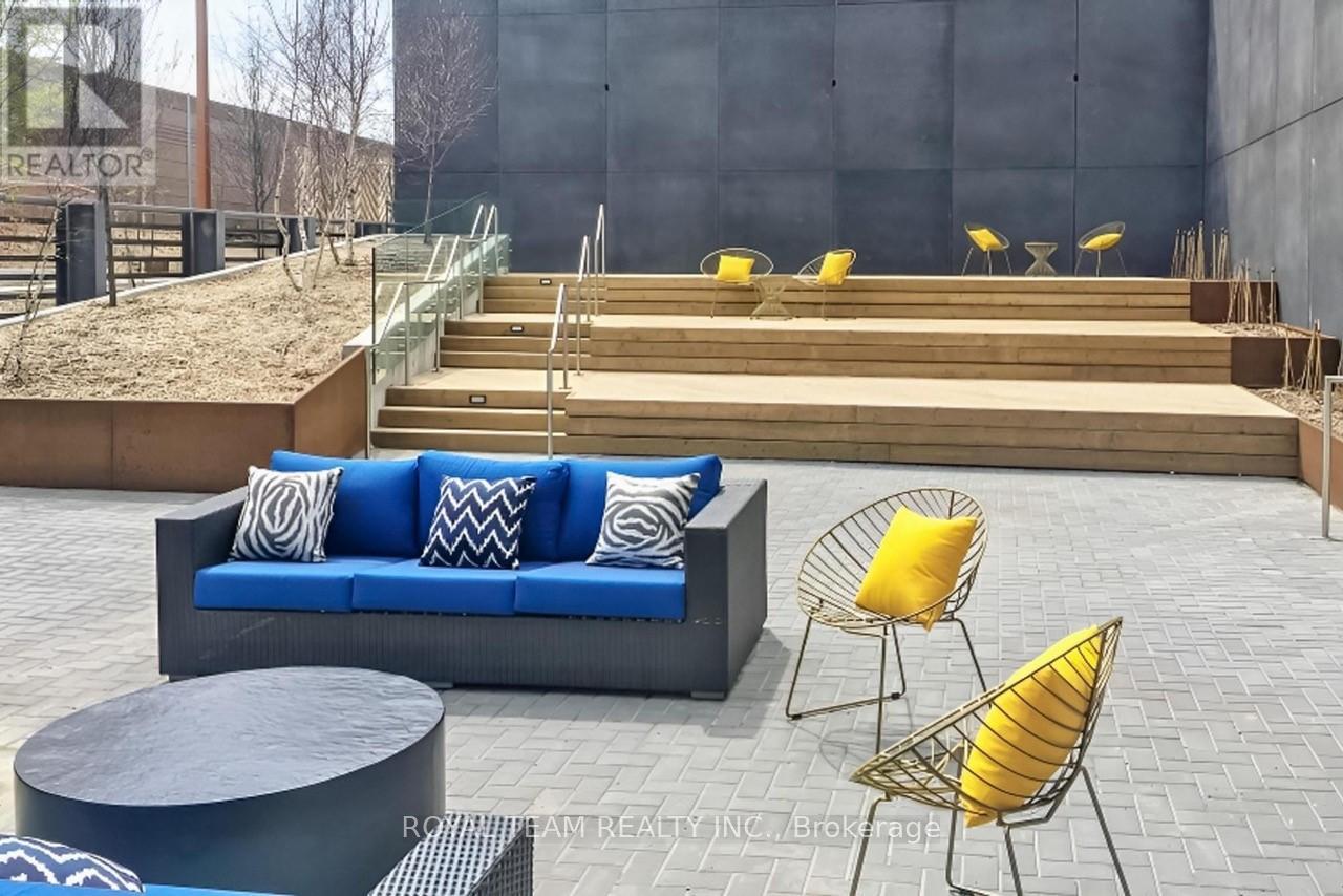 1014 - 160 Flemington Road, Toronto, Ontario  M6A 2E3 - Photo 30 - W12582958