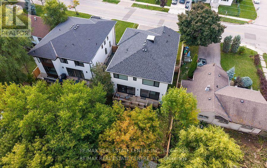 1181 Ogden Avenue, Mississauga, Ontario  L5E 2G8 - Photo 48 - W12582966