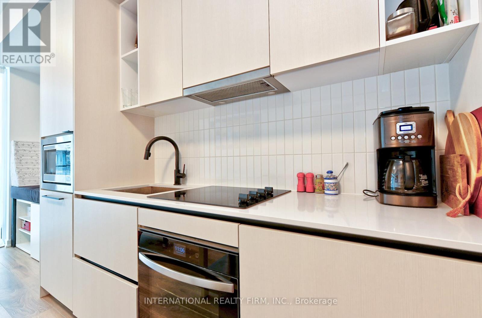 1308 - 10 Graphophone Grove, Toronto, Ontario  M6H 0E5 - Photo 14 - W12582978