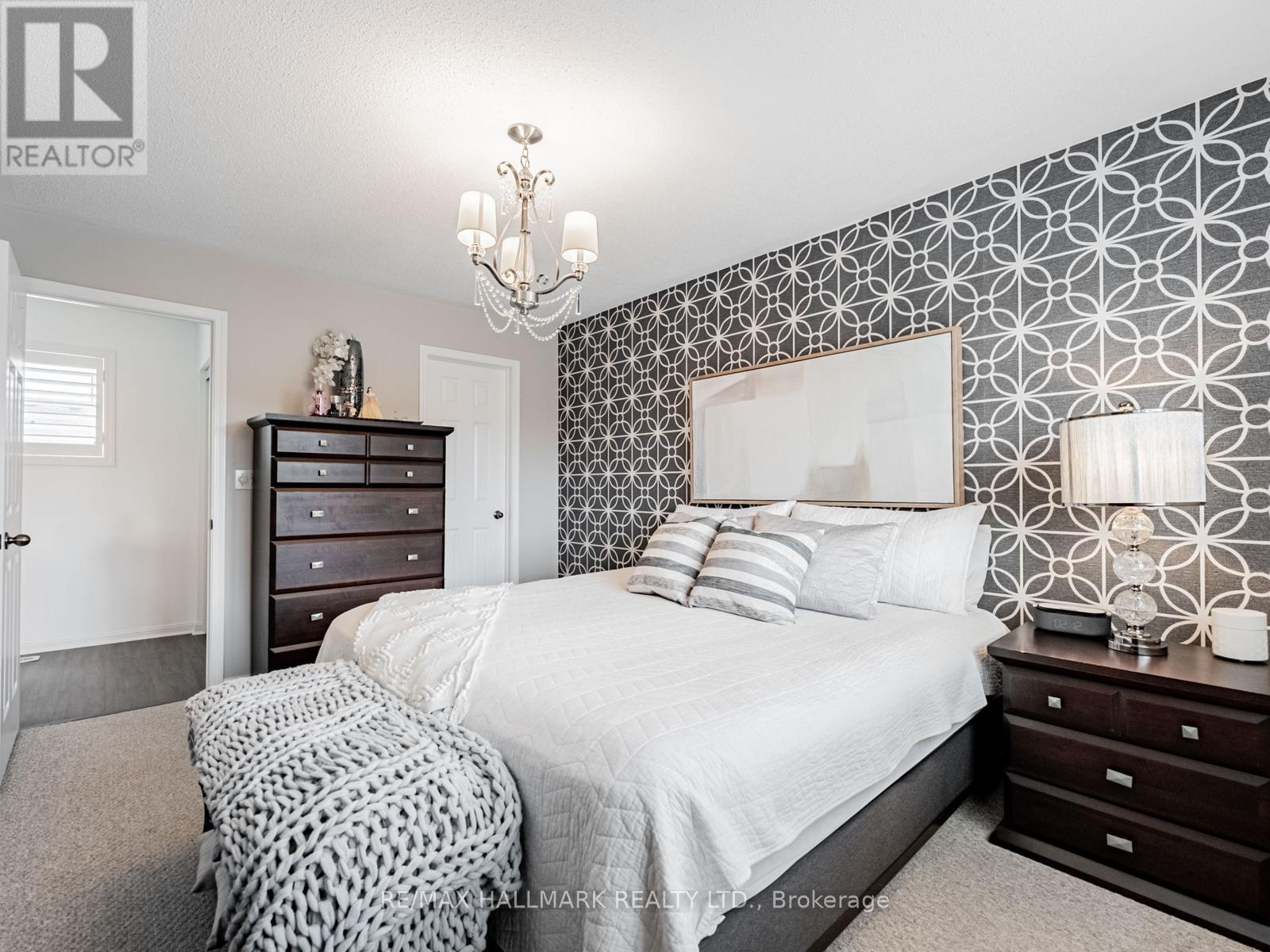 1519 Evans Terrace, Milton, Ontario  L9T 5J5 - Photo 22 - W12582980