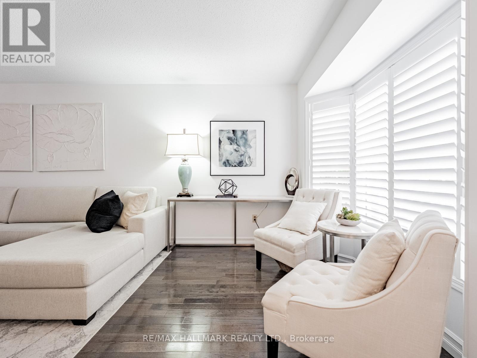 1519 Evans Terrace, Milton, Ontario  L9T 5J5 - Photo 6 - W12582980