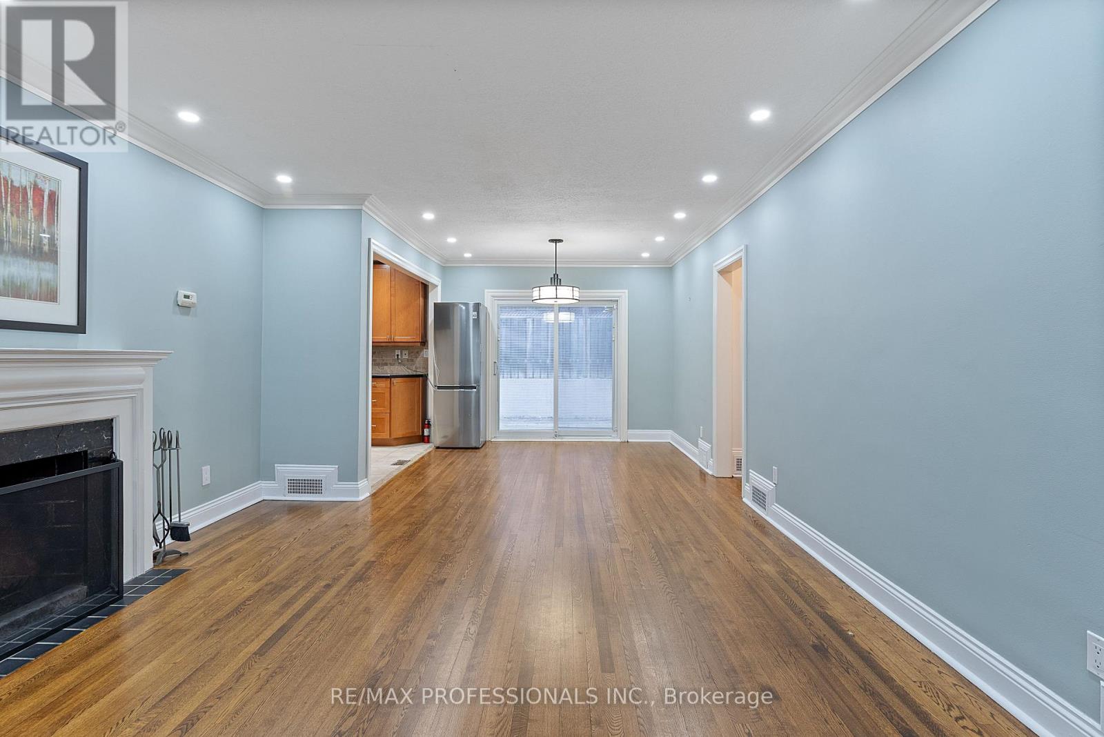 2 Great Oak Drive, Toronto, Ontario  M9A 1M7 - Photo 14 - W12582988