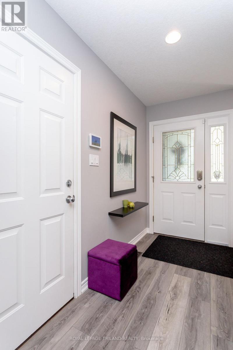 53 Augusta Crescent, St. Thomas, Ontario  N5R 6K1 - Photo 7 - X12579554