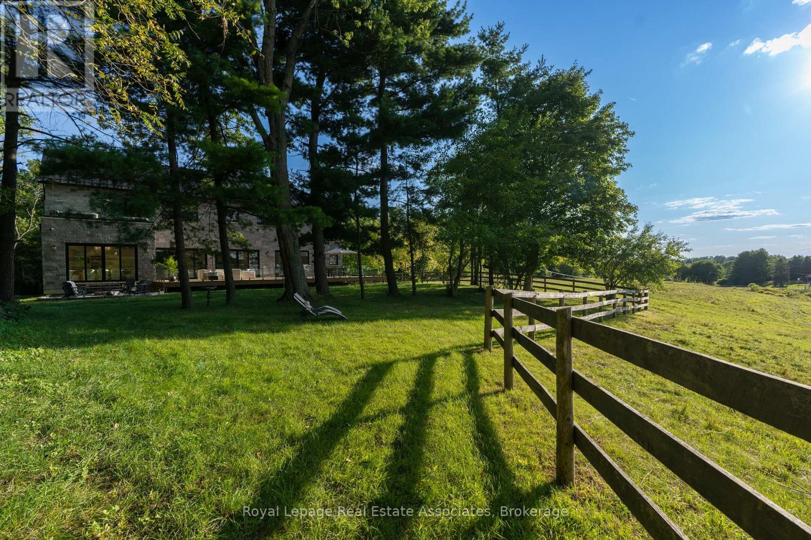 1067 Jerseyville Road W, Hamilton, Ontario  L0R 1R0 - Photo 46 - X12582942