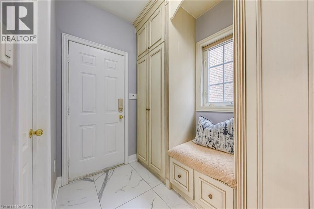 2001 Rosemount Crescent, Oakville, Ontario  L6M 3P5 - Photo 19 - 40791042