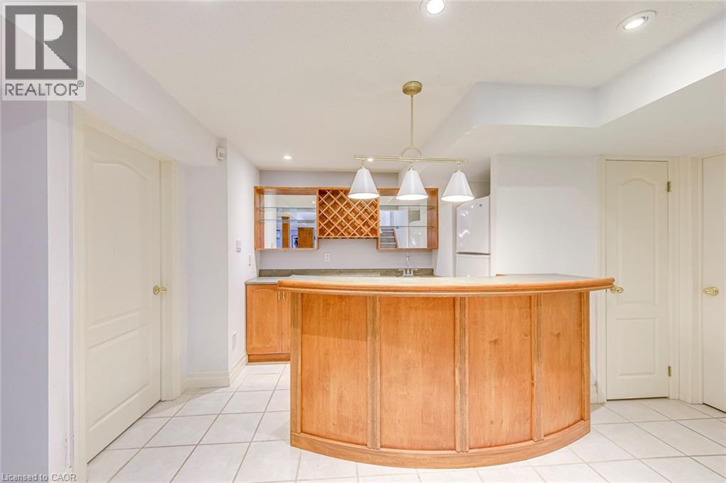 2001 Rosemount Crescent, Oakville, Ontario  L6M 3P5 - Photo 34 - 40791042