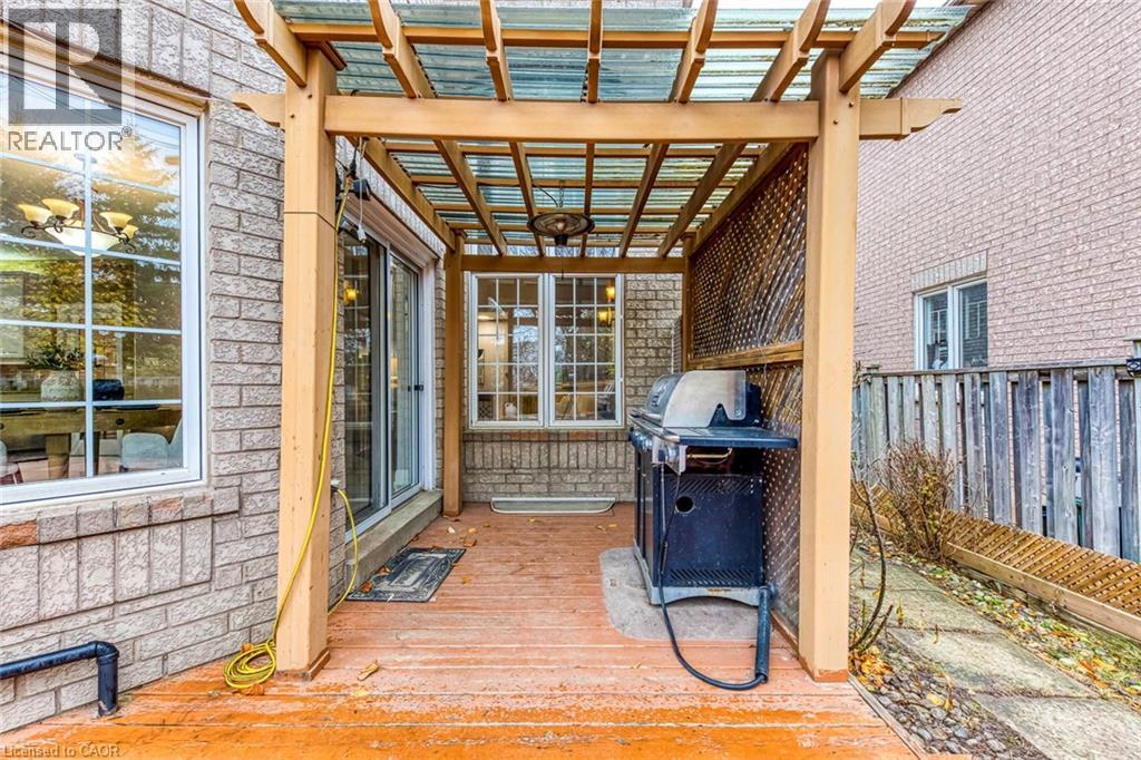 2001 Rosemount Crescent, Oakville, Ontario  L6M 3P5 - Photo 46 - 40791042