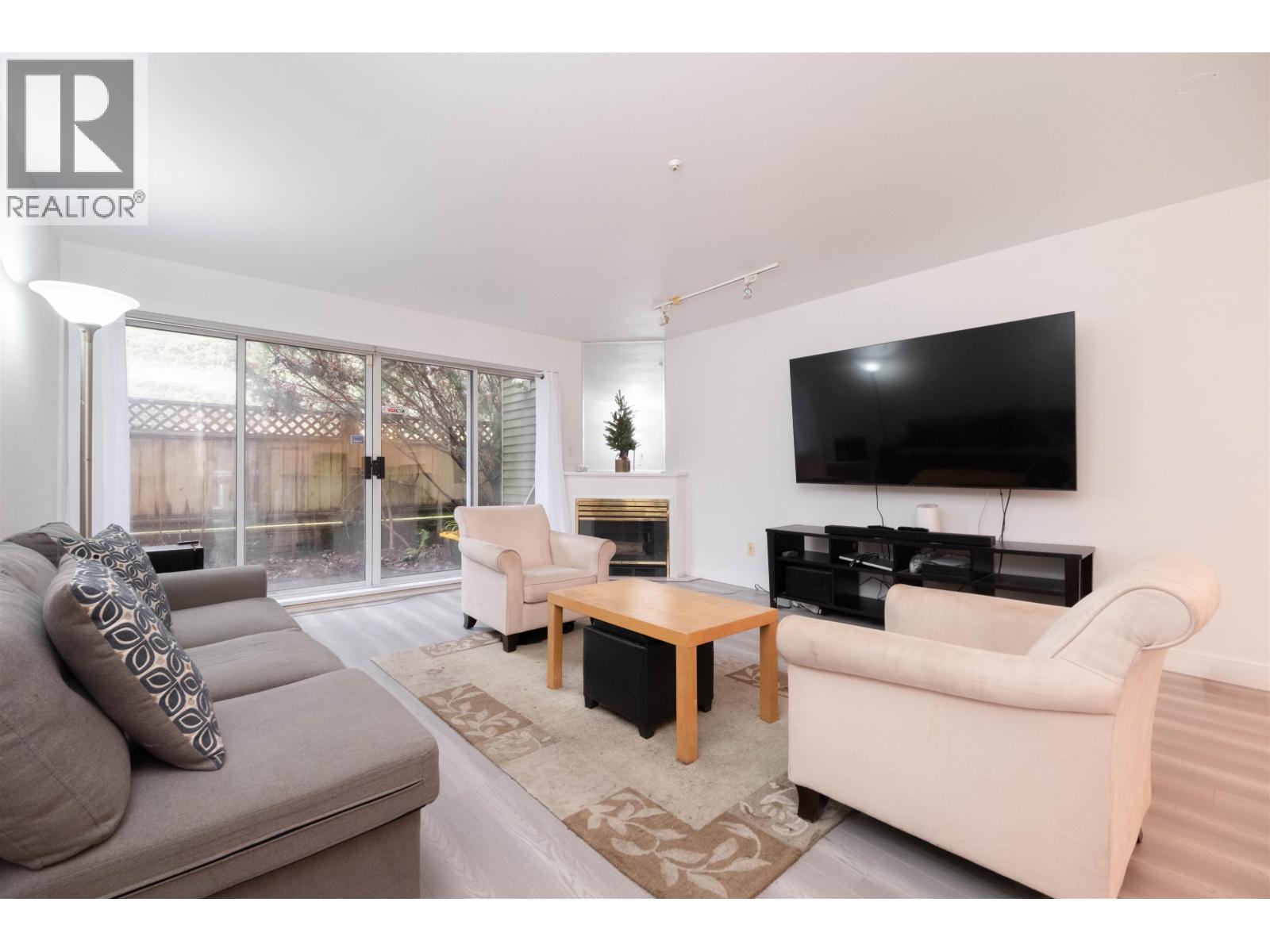 3371 Fieldstone Avenue, Vancouver, British Columbia  V5S 4R9 - Photo 1 - R3070670