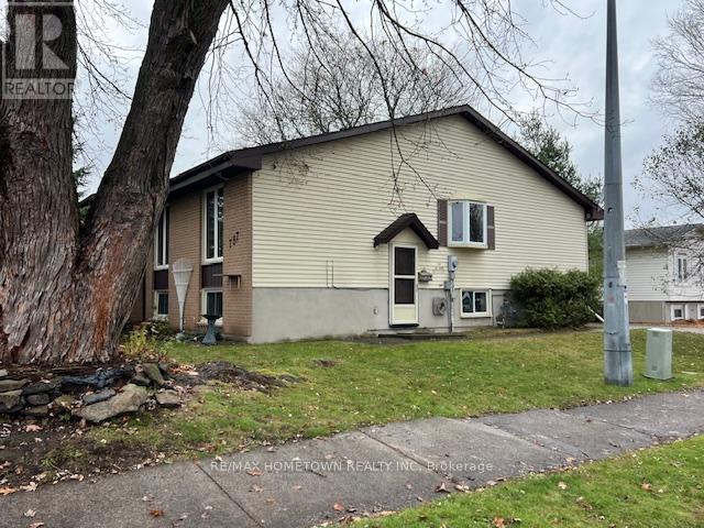 787 Colonel Curry Drive, Brockville, Ontario  K6V 6G5 - Photo 2 - X12583082