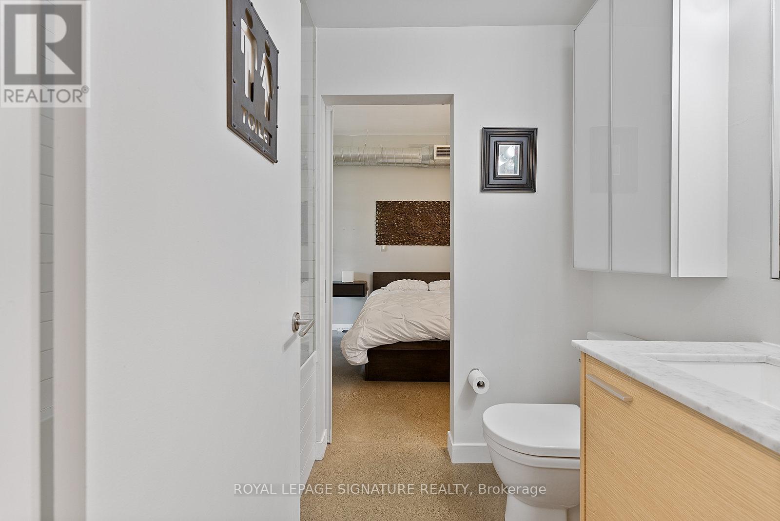 301 - 52 Sumach Street, Toronto (Moss Park), Ontario  M5A 3J7 - Photo 29 - C12581066