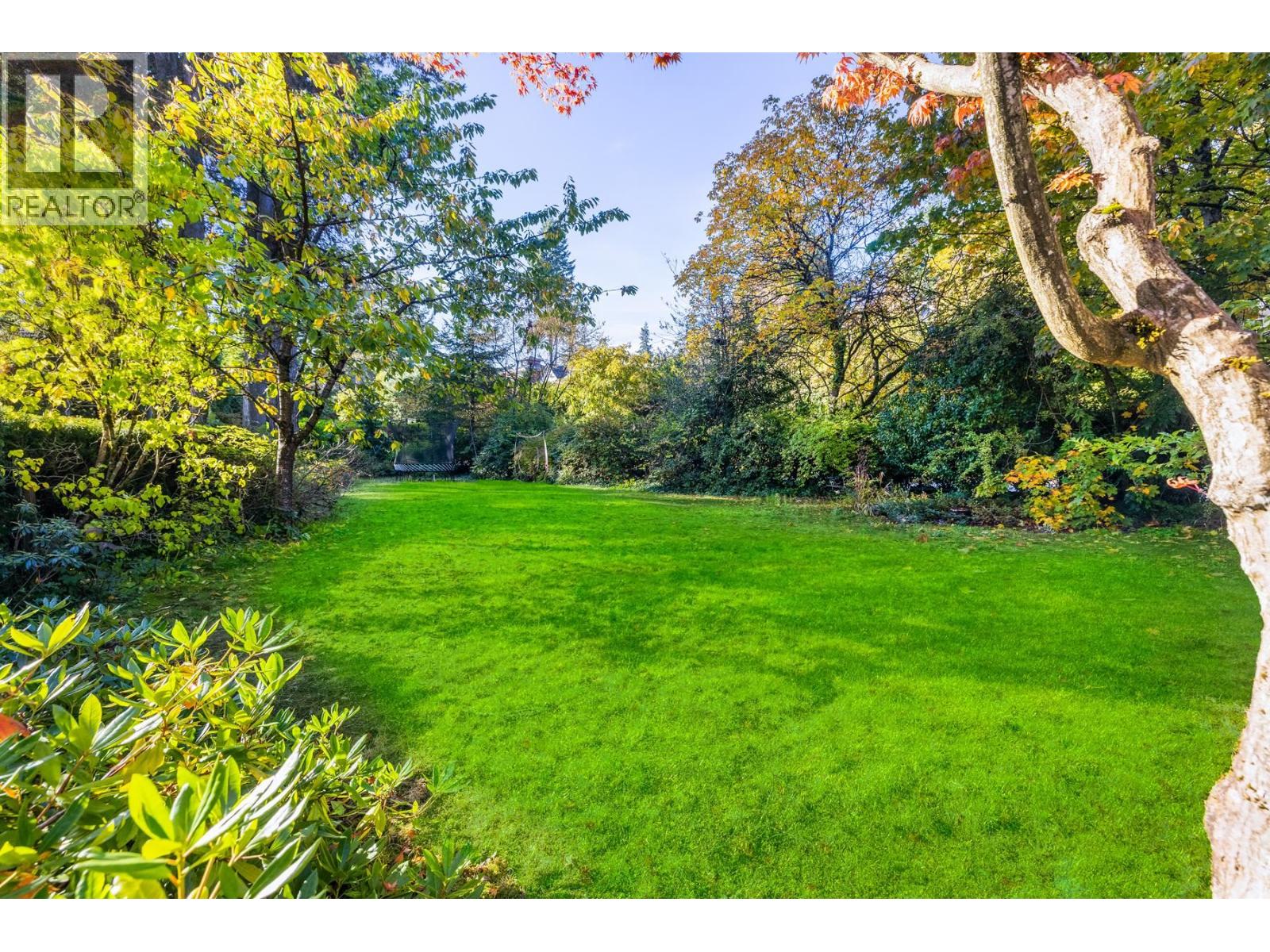 1090 W Keith Road, North Vancouver, British Columbia  V7P 1Y5 - Photo 32 - R3070659