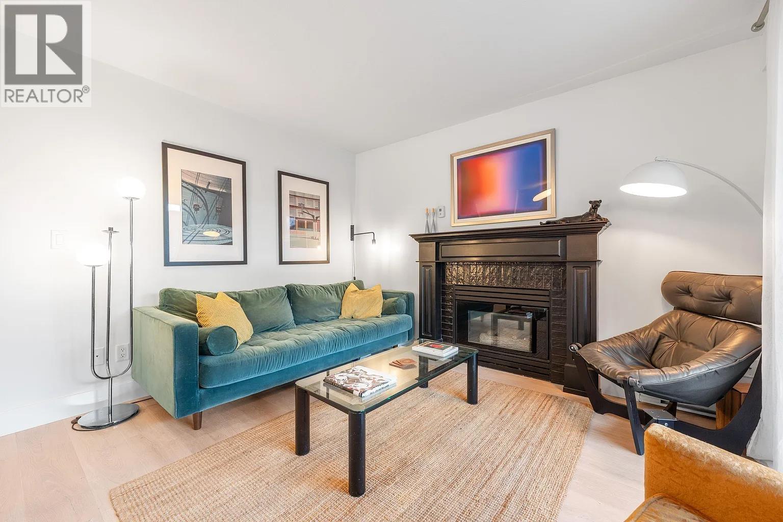 2133 Dundas Street, Vancouver, British Columbia  V5L 1J7 - Photo 4 - R3070652