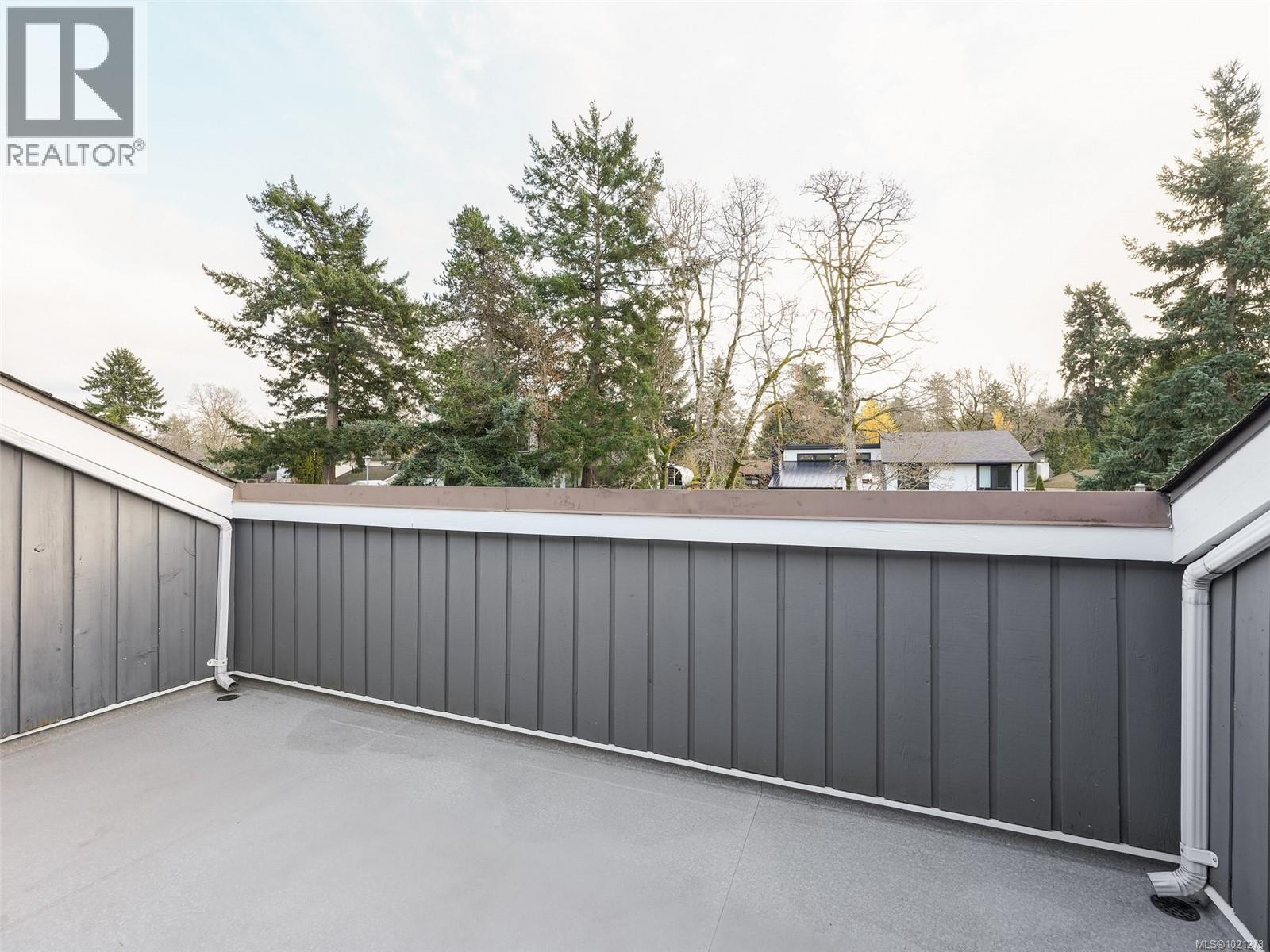 4179 Tuxedo Dr, Saanich, British Columbia V8X 4T1 - Photo 17 - 1021273