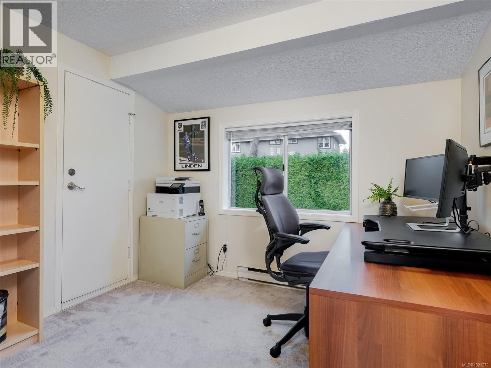 4179 Tuxedo Dr, Saanich, British Columbia V8X 4T1 - Photo 24 - 1021273